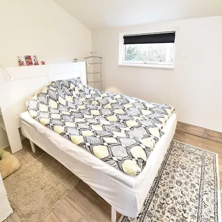 Dom wakacyjny Four Bedroom Holiday In Otterup